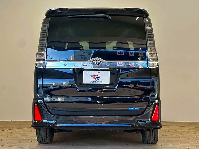 トヨタ&nbsp;ヴォクシーの画像13