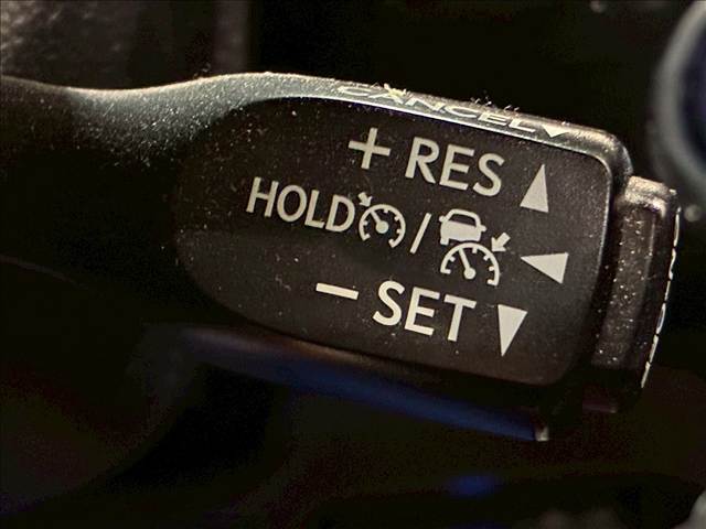 トヨタ&nbsp;プリウスPHVの画像8