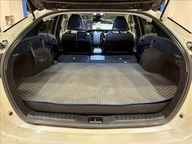 トヨタ&nbsp;プリウスPHVの画像11