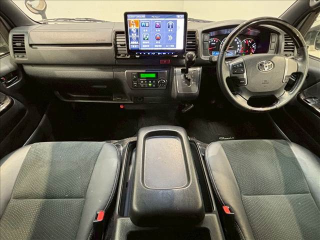 トヨタ&nbsp;ハイエースバンロングボディの画像10