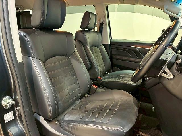 三菱&nbsp;デリカD5の画像9