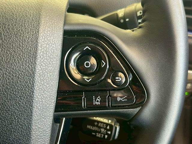 トヨタ&nbsp;プリウスの画像8