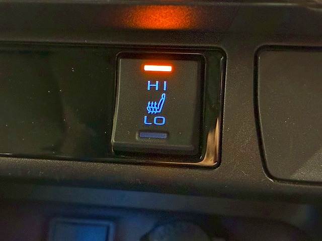 RAV4HYBRID G 内装他