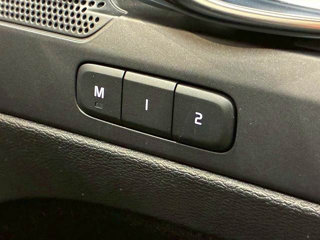 XC40□B3 Momentum 内装他