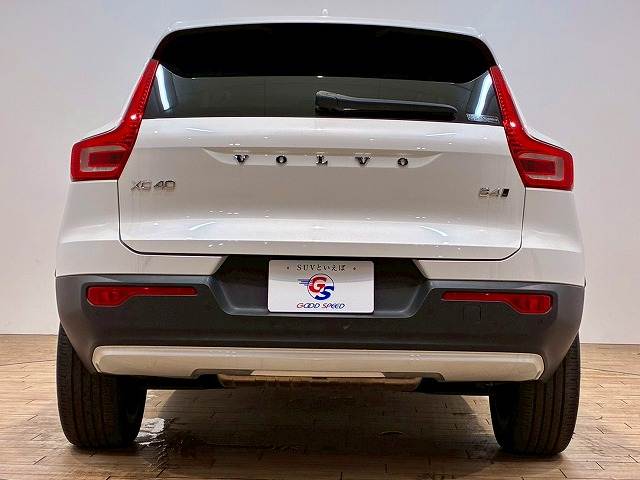 ボルボ XC40の画像13