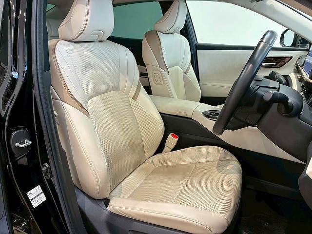 トヨタ クラウンクロスオーバーの画像9