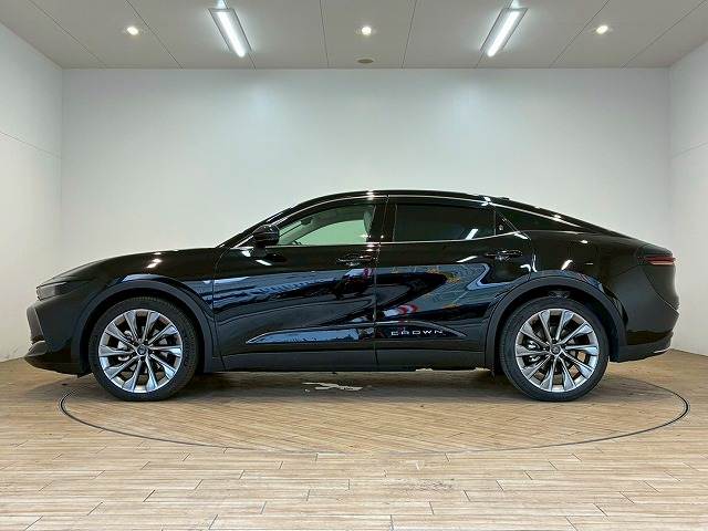 トヨタ クラウンクロスオーバーの画像15