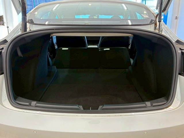 テスラ&nbsp;Model 3の画像11