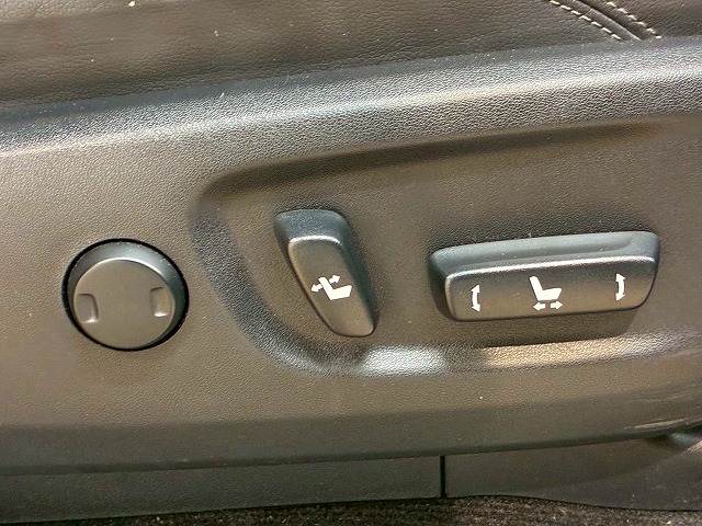 トヨタ&nbsp;ランドクルーザープラドの画像8