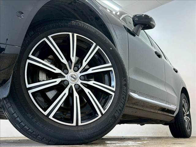 ボルボ XC60の画像18