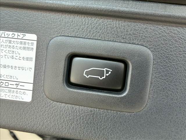 トヨタ&nbsp;アルファードの画像7