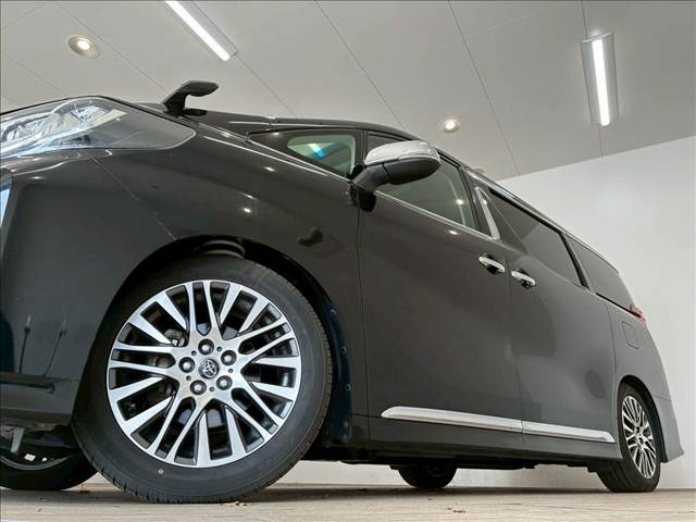 トヨタ&nbsp;アルファードの画像18