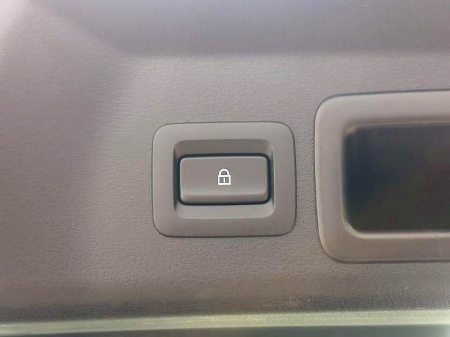 マツダ&nbsp;MX-30の画像6