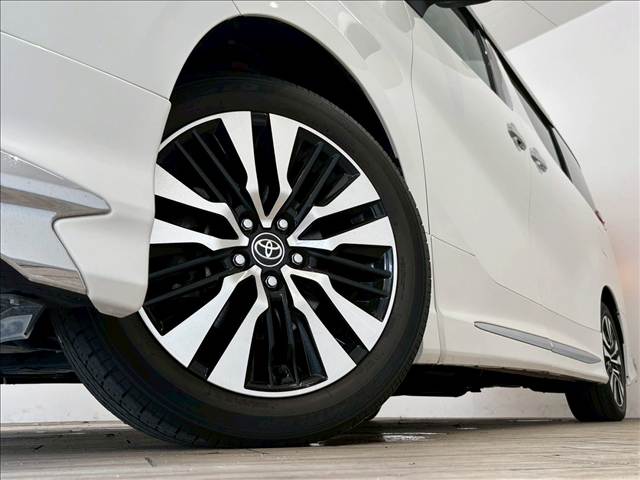 トヨタ&nbsp;アルファードの画像19