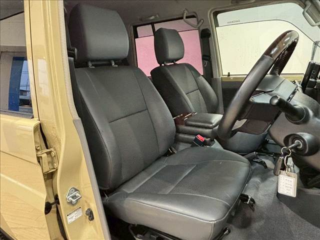 トヨタ ランドクルーザー70系の画像9