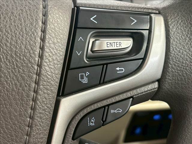 トヨタ&nbsp;ランドクルーザープラドの画像6