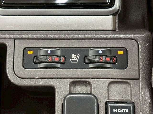 トヨタ&nbsp;ランドクルーザープラドの画像9