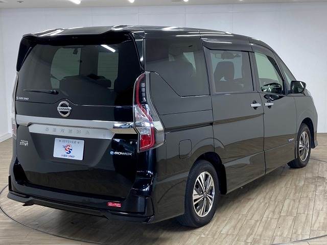 日産 セレナの画像16