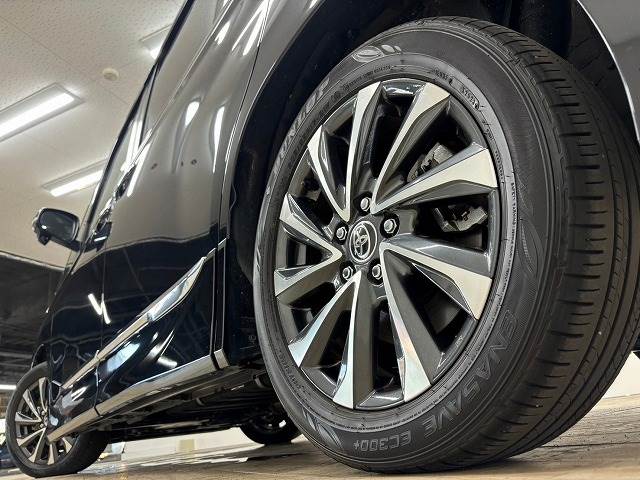 トヨタ ヴォクシーの画像20