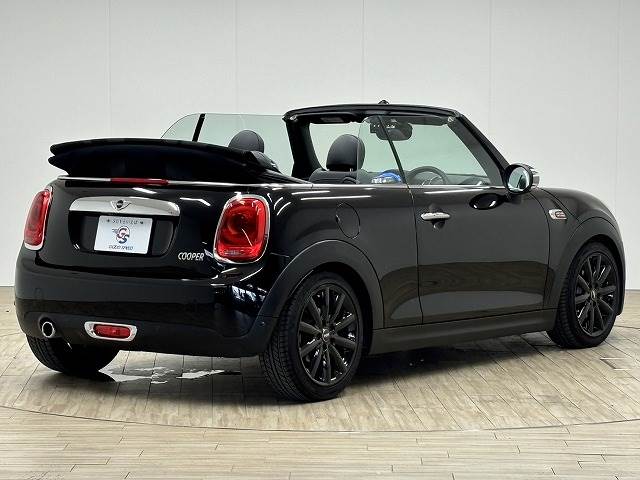 BMW MINI CONVERTIBLEの画像16