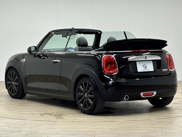 BMW MINI CONVERTIBLEの画像17