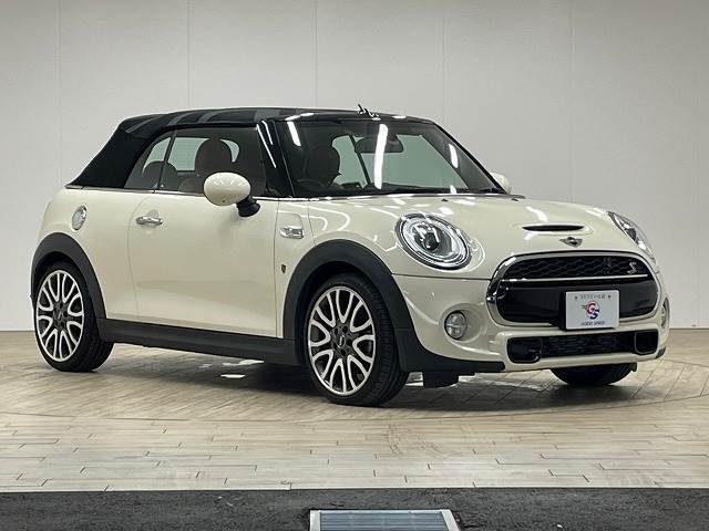 BMW MINI CONVERTIBLEの画像14