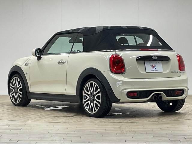 BMW MINI CONVERTIBLEの画像17