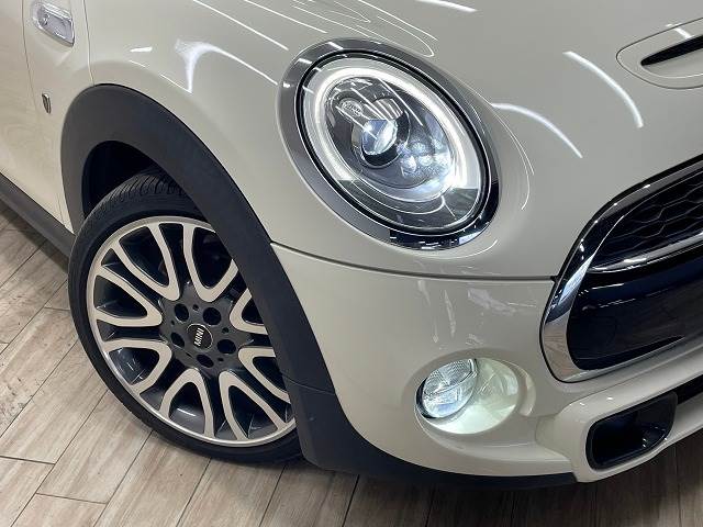 BMW MINI CONVERTIBLEの画像20