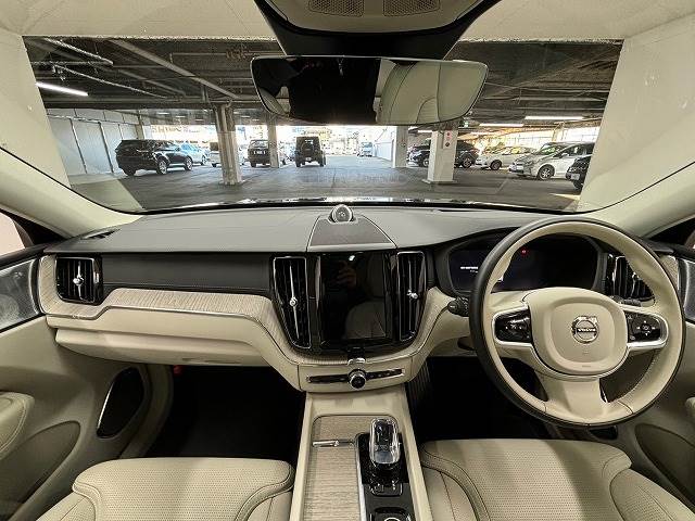 ボルボ XC60の画像2