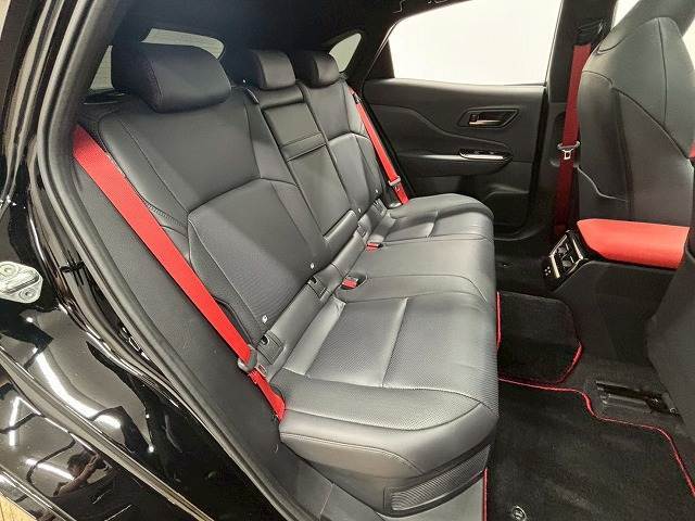 クラウンスポーツSPORT RS (PHEV) 内装他