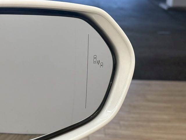 トヨタ クラウンハイブリッドの画像9