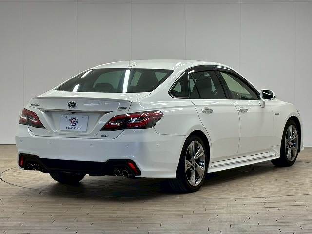 トヨタ クラウンハイブリッドの画像16