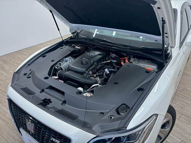 トヨタ クラウンハイブリッドの画像18