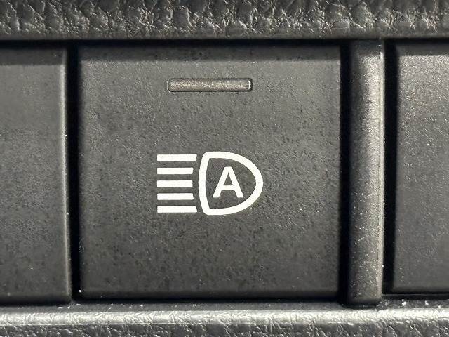 トヨタ ハリアーハイブリッドの画像11