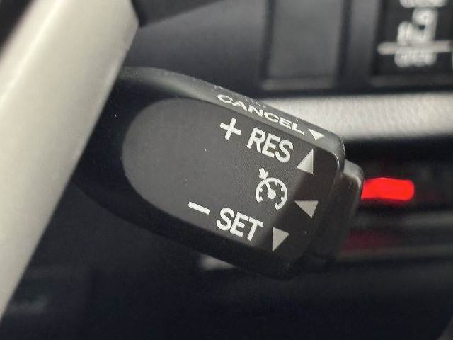 トヨタ ヴォクシーの画像10