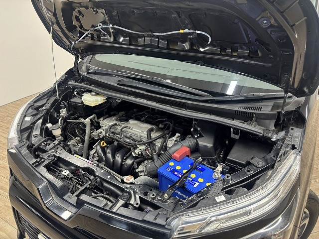 トヨタ ヴォクシーの画像18