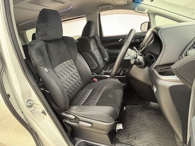 ヴェルファイアZ“A エディション” 内装他