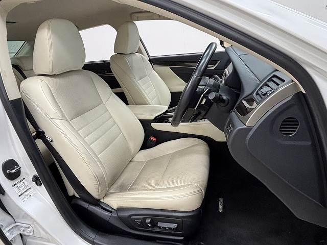 GSGS450h “Ipackage” 内装他