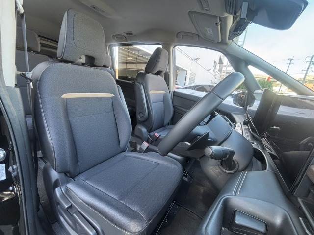 セレナハイウェイスターV 内装他