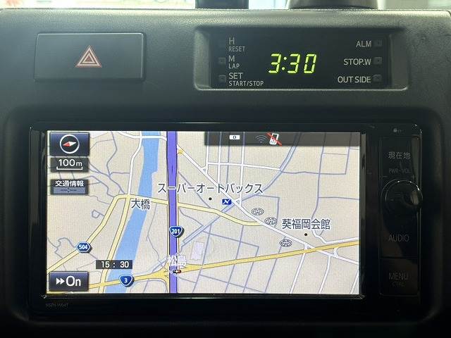 ランドクルーザー70系バン 内装他