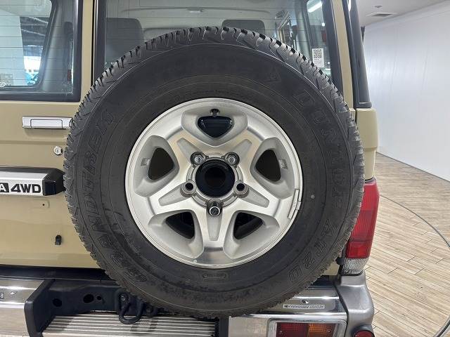 トヨタ ランドクルーザー70系の画像8