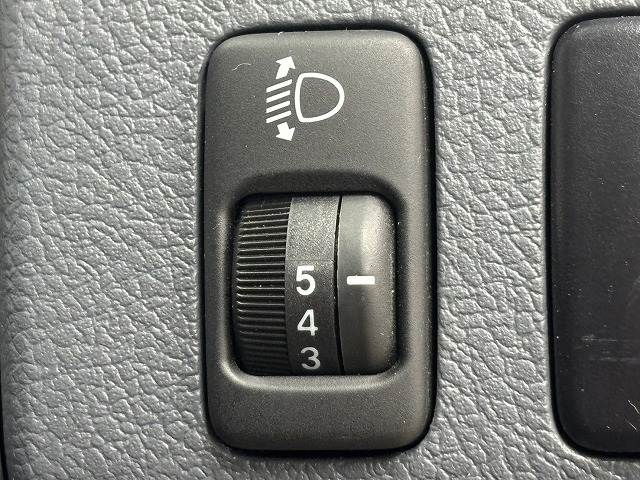 トヨタ ランドクルーザー70系の画像12