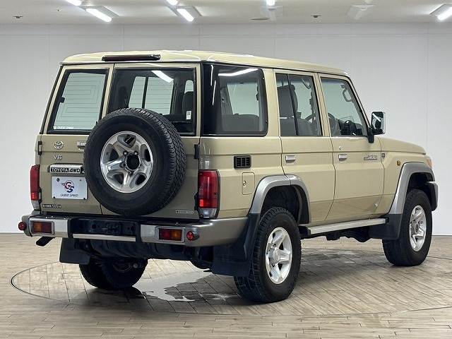 トヨタ ランドクルーザー70系の画像16