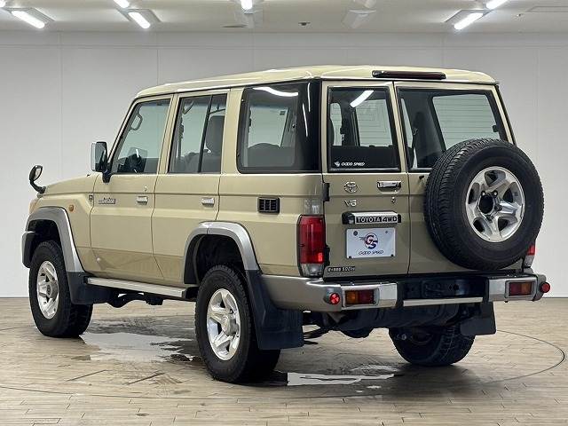 トヨタ ランドクルーザー70系の画像17