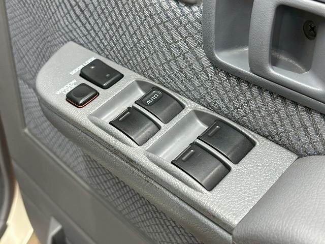 トヨタ ランドクルーザー70系の画像8