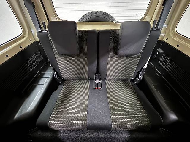 ジムニーXC 内装他