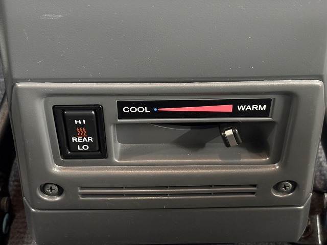 トヨタ ランドクルーザー70系の画像12