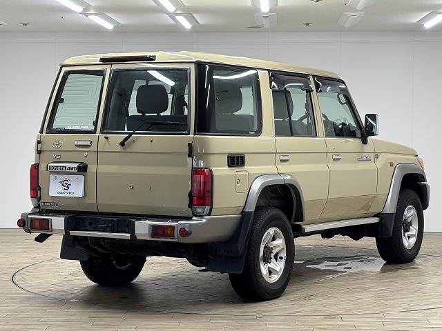 トヨタ ランドクルーザー70系の画像17