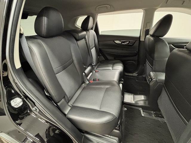 エクストレイル20Xi 内装他