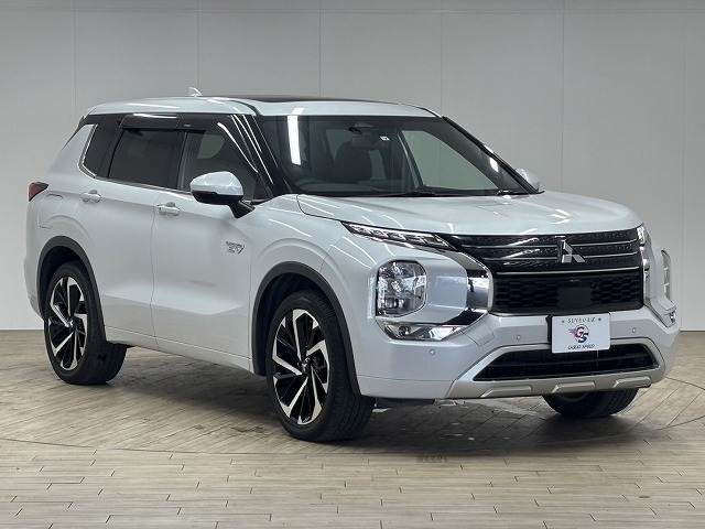 三菱 アウトランダーPHEVの画像14